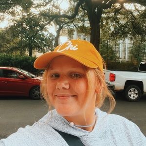 Meet your Posher, Hailey